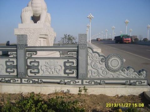 點擊查看詳細信息<br>標題：欄板石 閱讀次數(shù)：2448