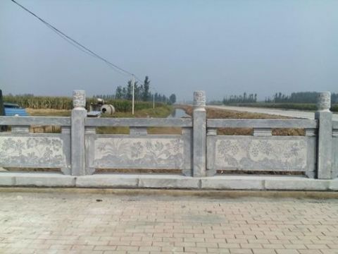 點擊查看詳細信息<br>標題：欄板石 閱讀次數(shù)：2272