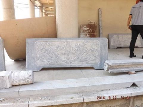 點擊查看詳細信息<br>標題：欄板石 閱讀次數(shù)：2482