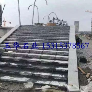 點(diǎn)擊查看詳細(xì)信息<br>標(biāo)題：臺(tái)階石 閱讀次數(shù)：2449