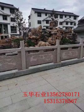 點(diǎn)擊查看詳細(xì)信息<br>標(biāo)題：欄板 閱讀次數(shù)：1998