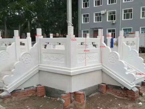 點(diǎn)擊查看詳細(xì)信息<br>標(biāo)題：石欄板 閱讀次數(shù)：1735