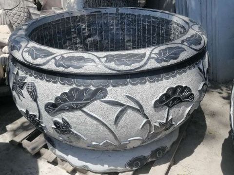 點(diǎn)擊查看詳細(xì)信息<br>標(biāo)題：石缸石花盆 閱讀次數(shù)：3242