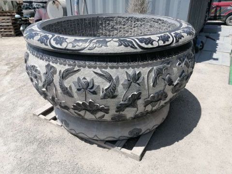 點(diǎn)擊查看詳細(xì)信息<br>標(biāo)題：石缸石花盆 閱讀次數(shù)：3173