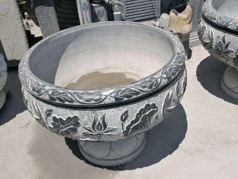 點(diǎn)擊查看詳細(xì)信息<br>標(biāo)題：石缸石花盆 閱讀次數(shù)：3147